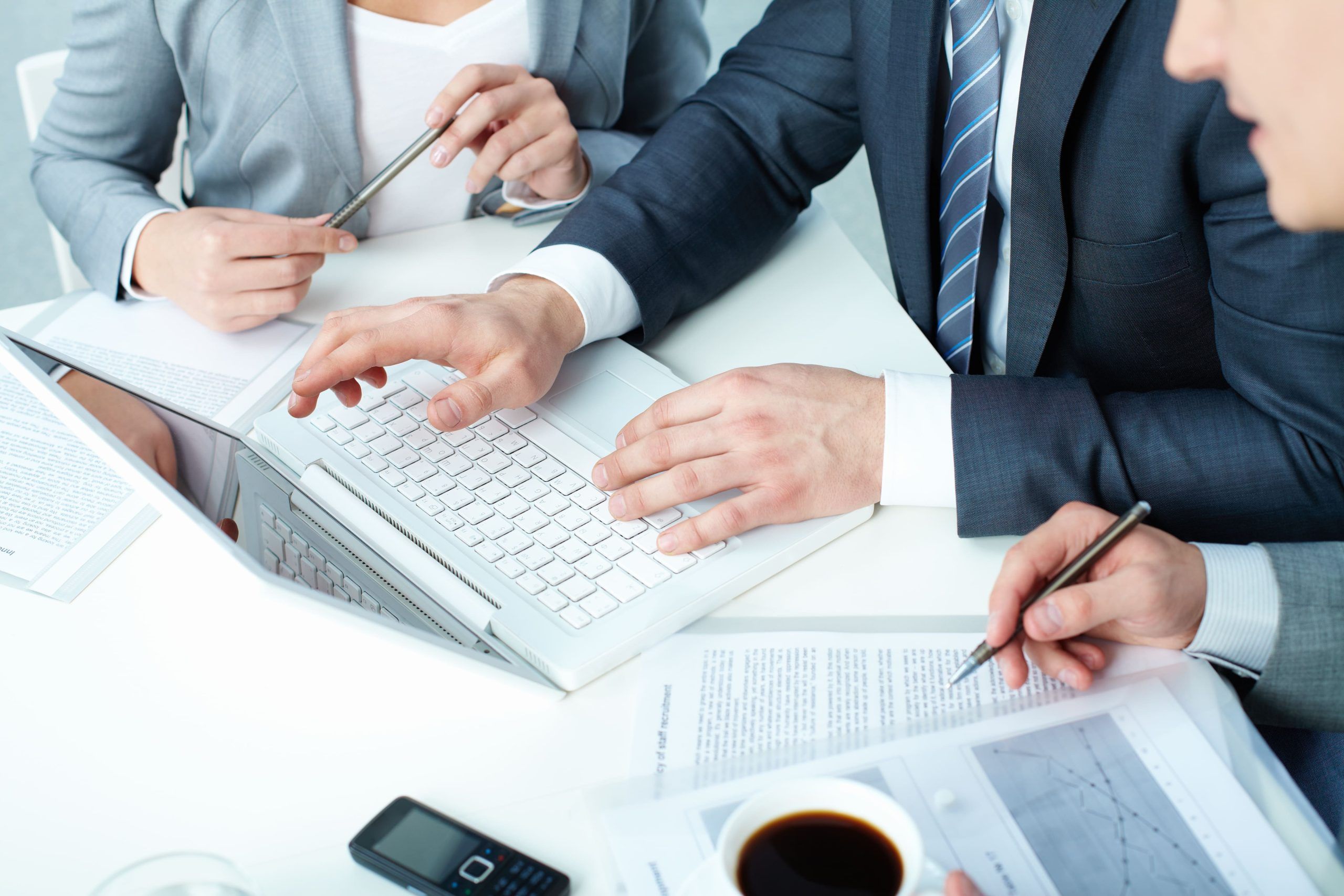 workers considering term agreement ()